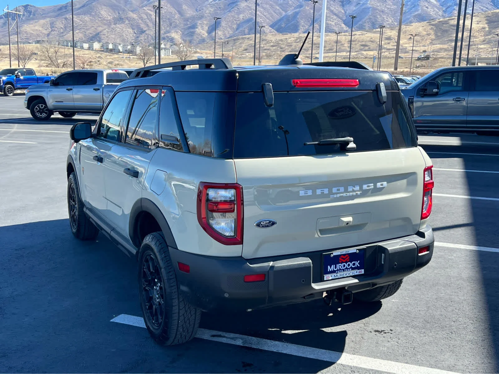 Used 2025 Desert Sand Ford Badlands image 10