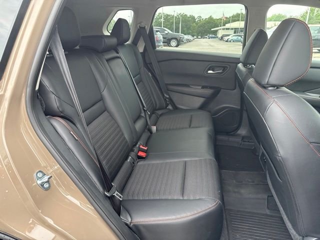 Used 2025 Beige/tan Nissan Rock Creek image 16