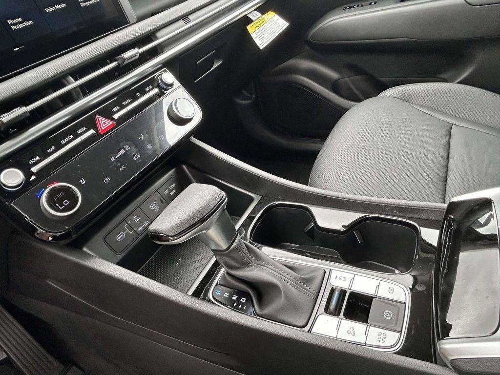 New 2026 White Hyundai SEL Plus FWD image 70