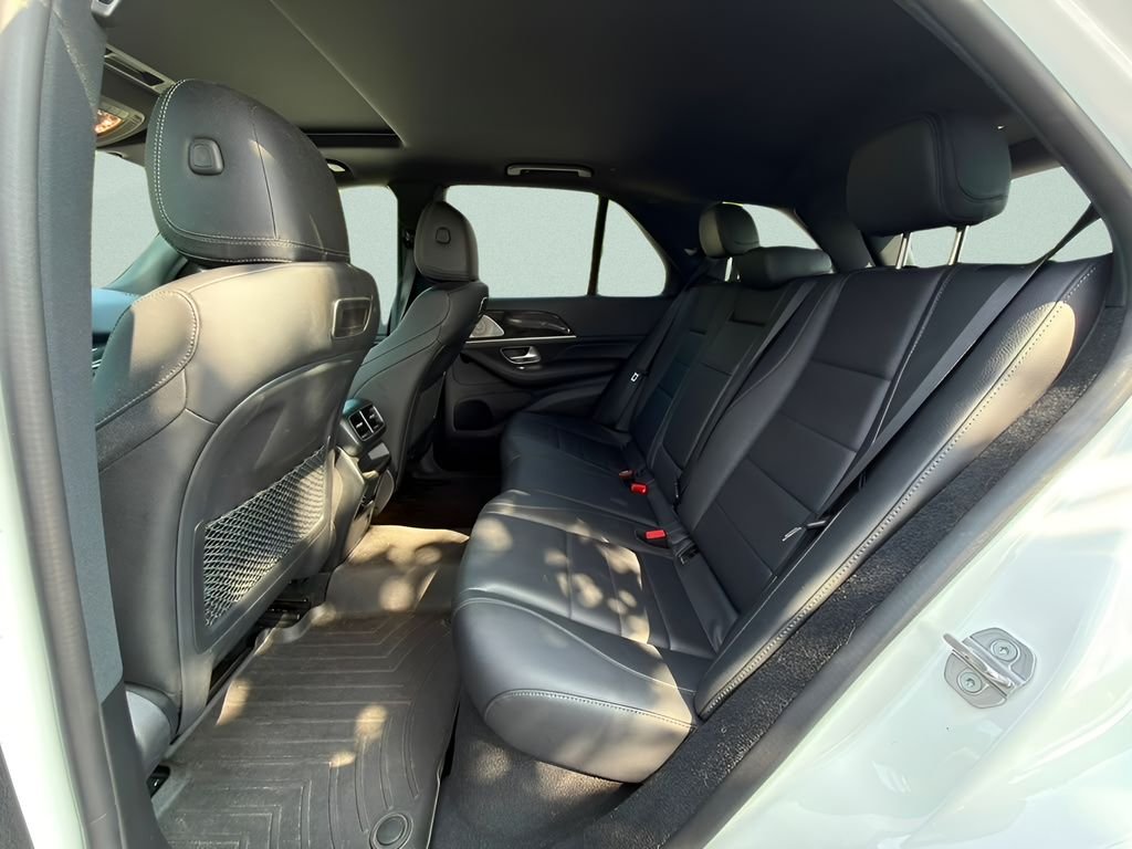 Used 2020 White Mercedes-Benz GLE 350 image 21