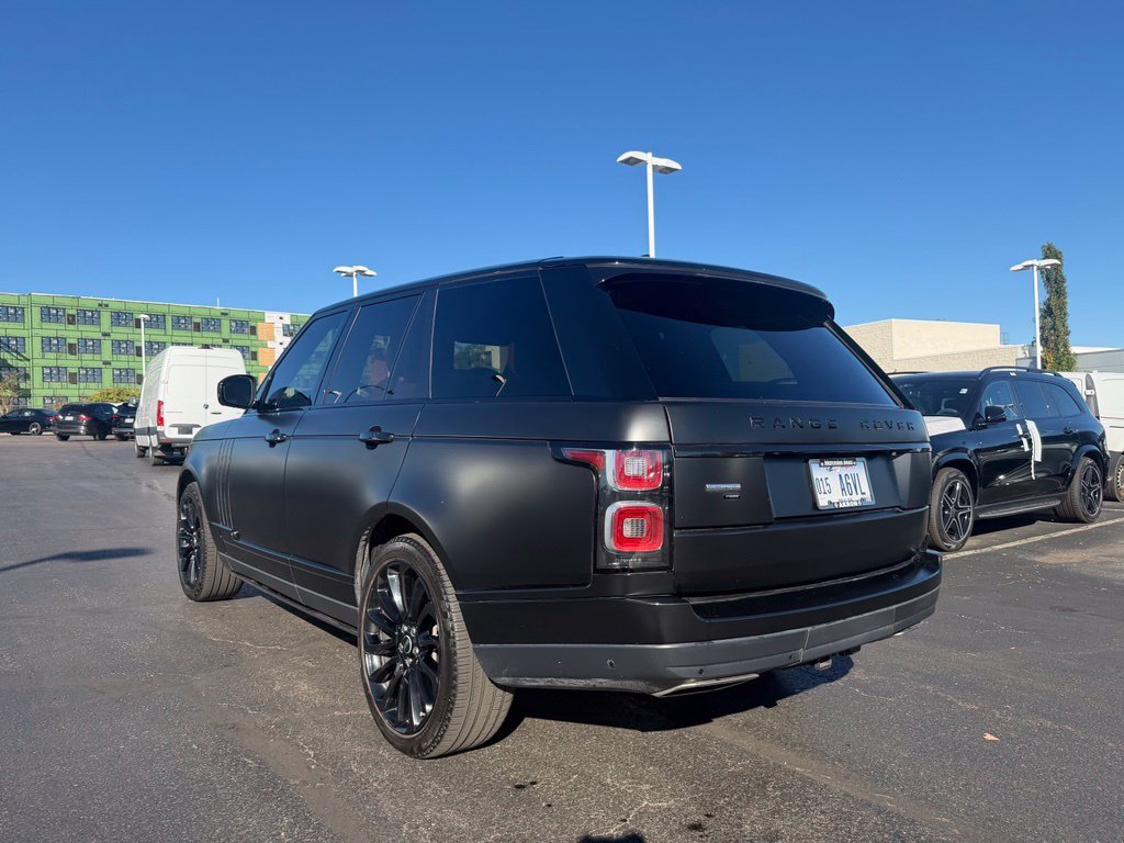 Used 2022  Land Rover Autobiography image 4