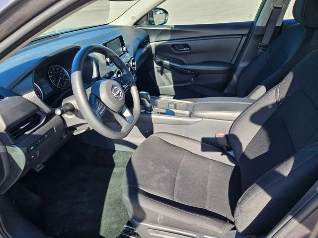 Used 2025 Gray Nissan S image 9