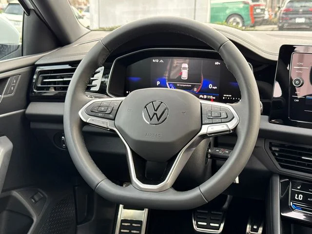New 2026 Pure White Volkswagen 1.5T Sport image 29
