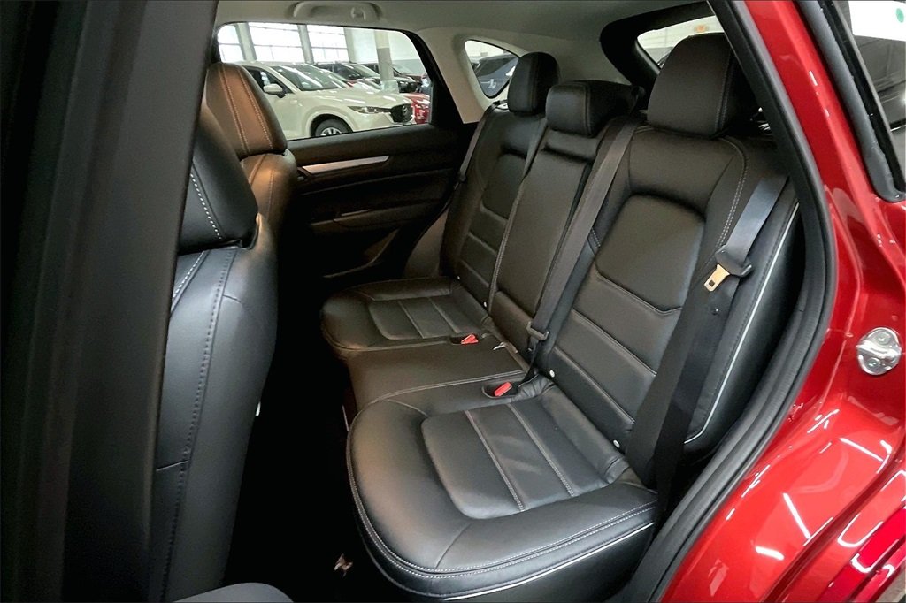 2025 MAZDA CX-5 - Image 9