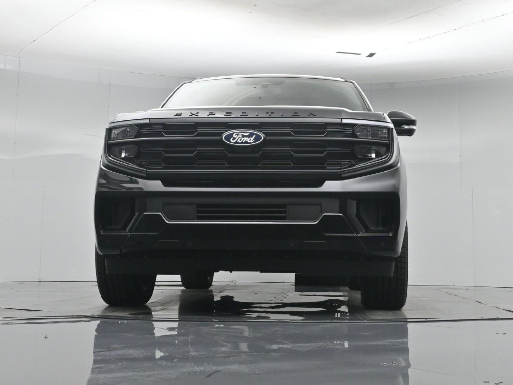 New 2027 Agate Black Metallic Ford Platinum image 49
