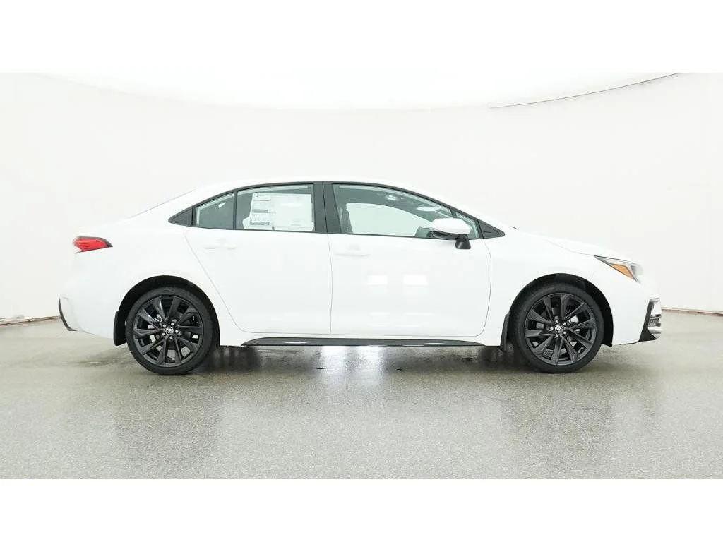New 2026 Ice Cap Toyota SE image 34