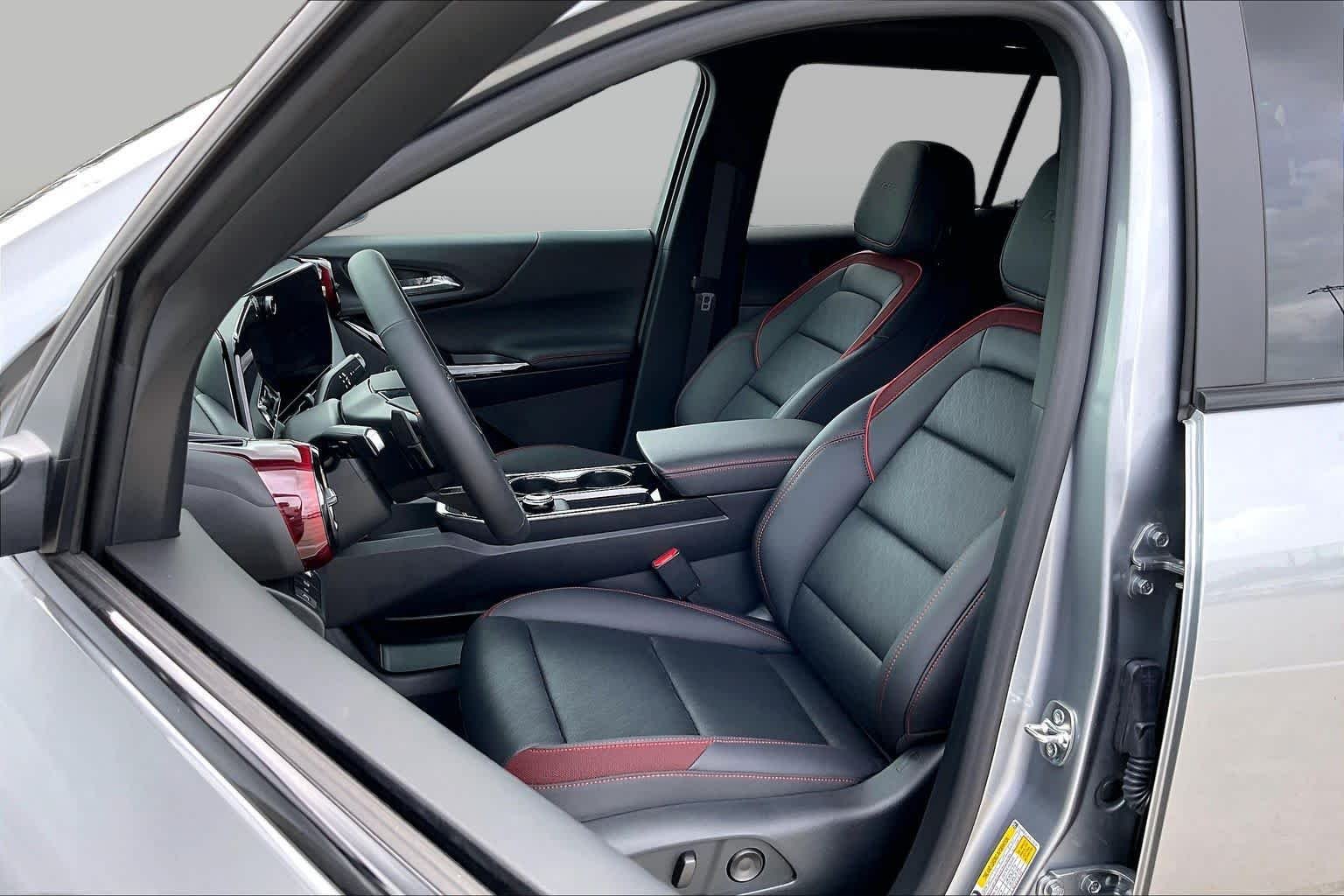 2027 Chevrolet Equinox RS - Photo 10