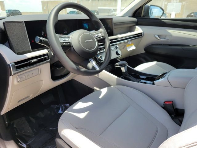 New 2026 White Hyundai SEL FWD image 8