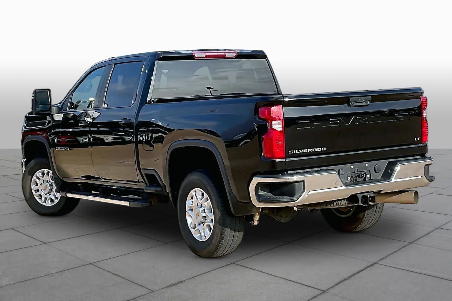 Used 2024 Black Chevrolet LT image 13