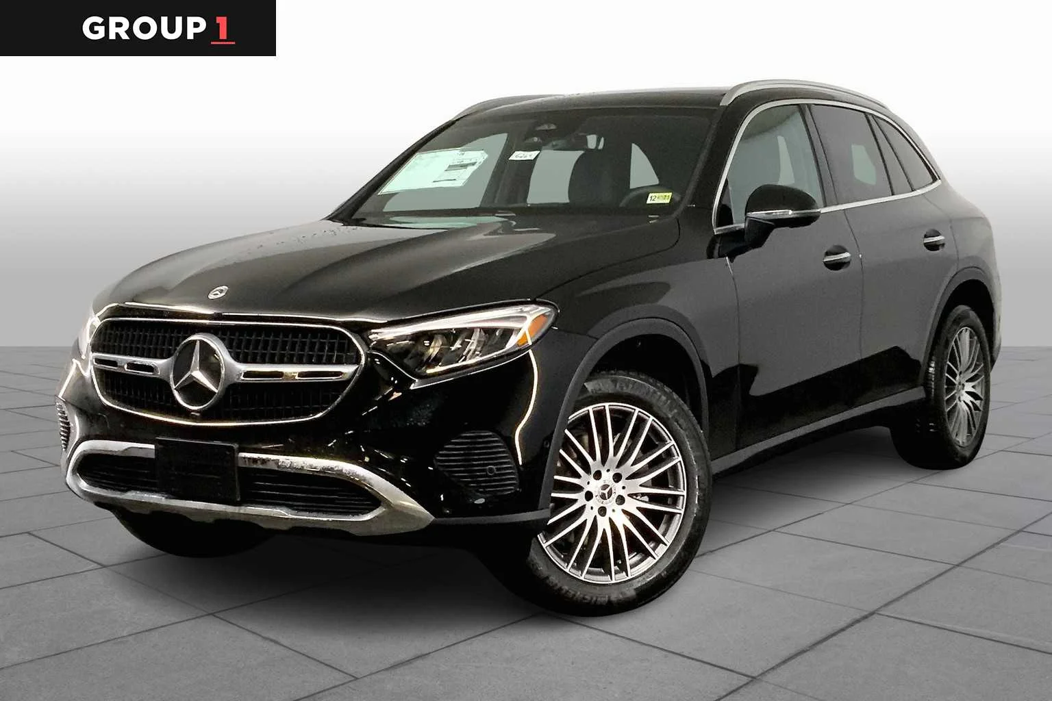 2025 Mercedes-Benz GLC