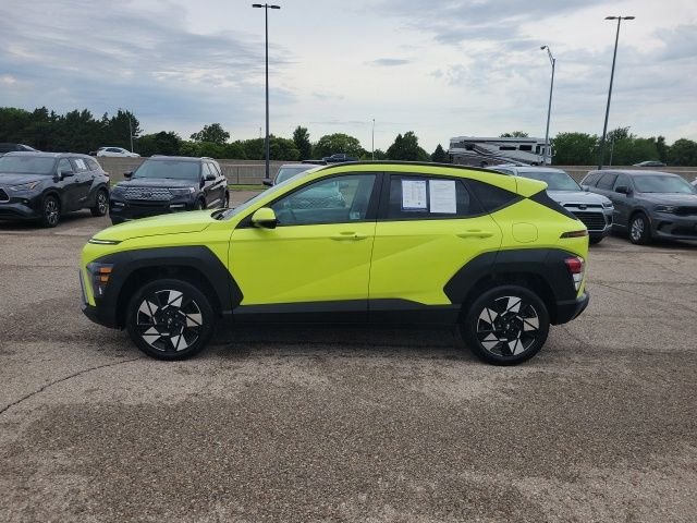Used 2025 Yellow Hyundai SEL image 2