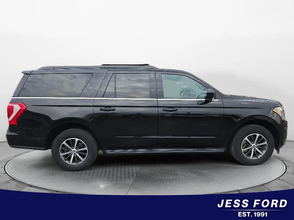 Used 2019 Agate Black Metallic Ford XLT image 7