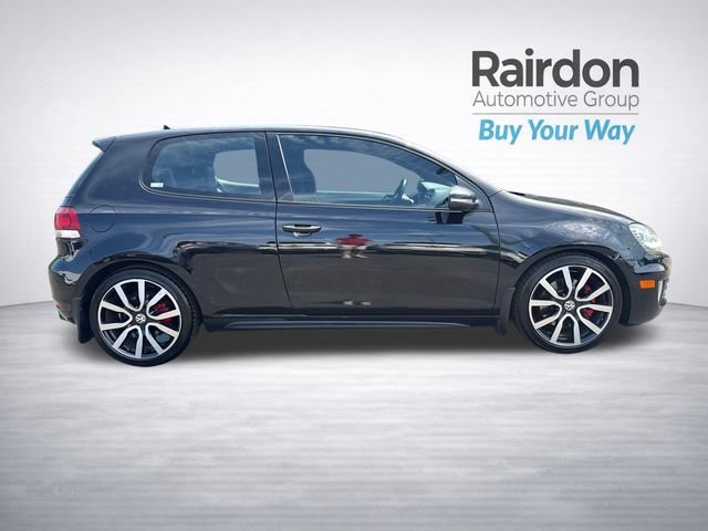 Used 2012 Deep Black Pearl Metallic Volkswagen PZEV image 8