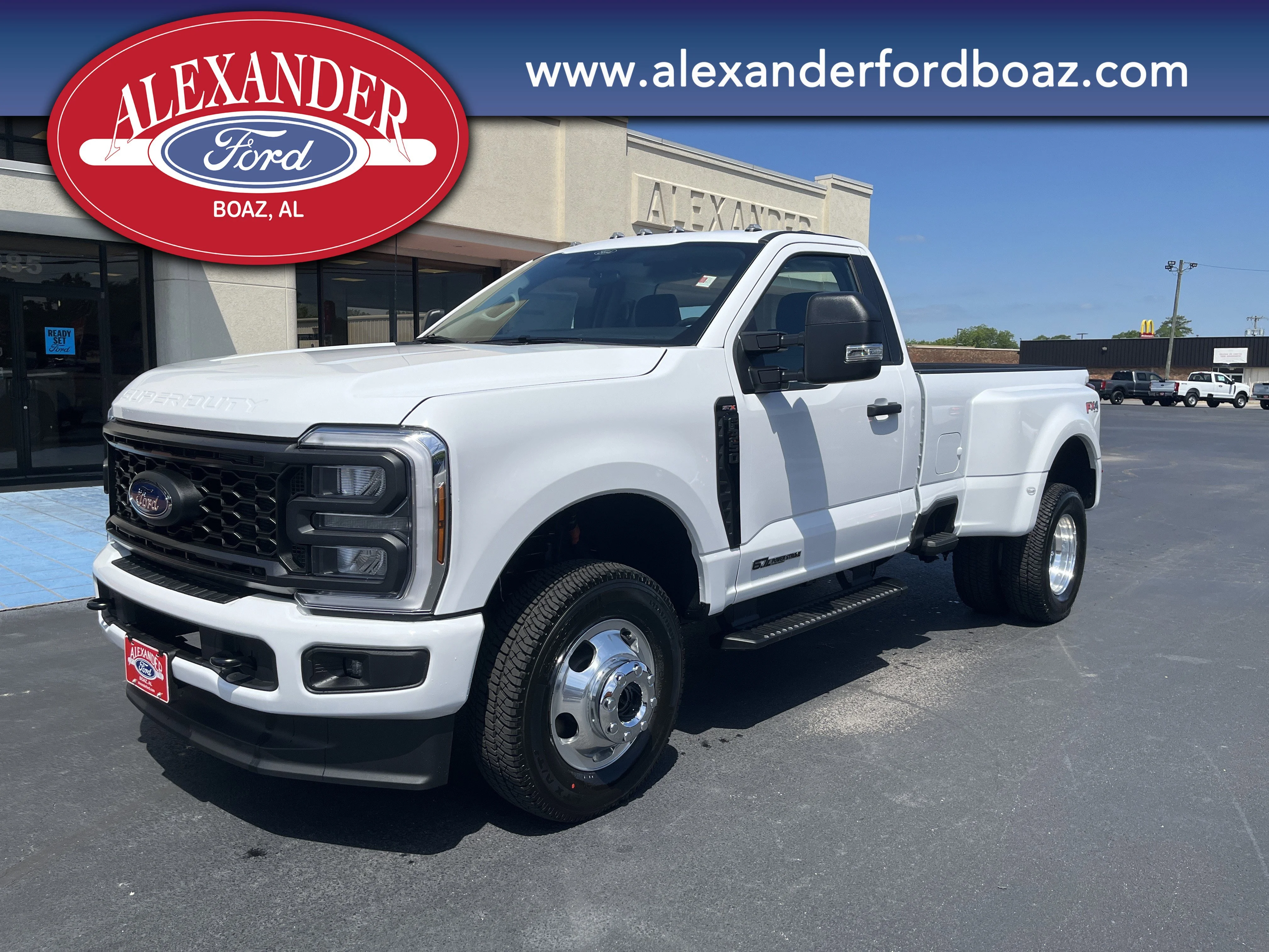 2026 Ford F-350 XL 4x4 Regular Cab 8' Box DRW's photo