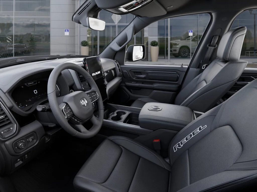 New 2026 Diamond Black Crystal Pearl-Coat Exterior Paint RAM Rebel image 22