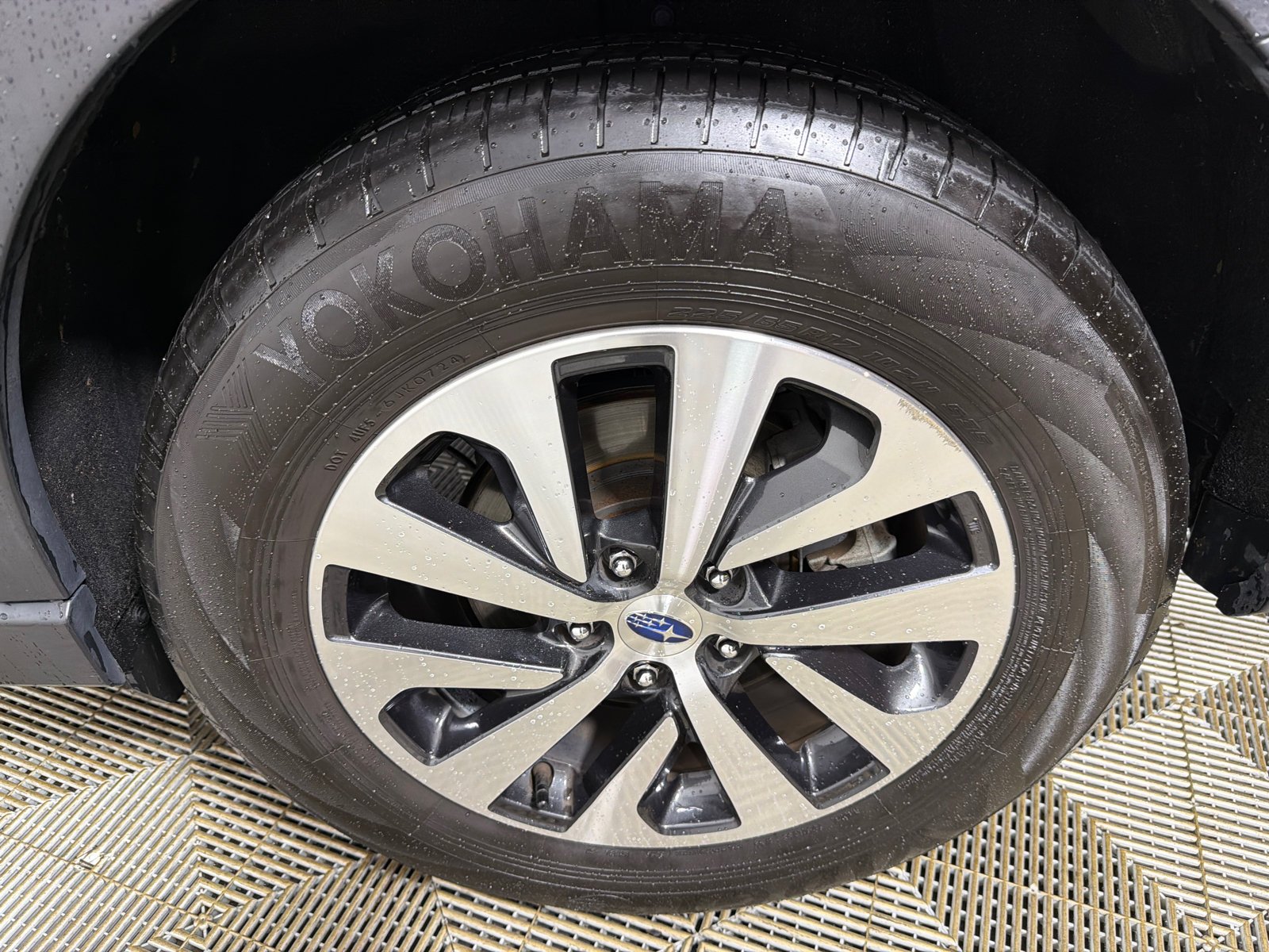 Used 2020 Crystal Black Silica Subaru Premium image 22