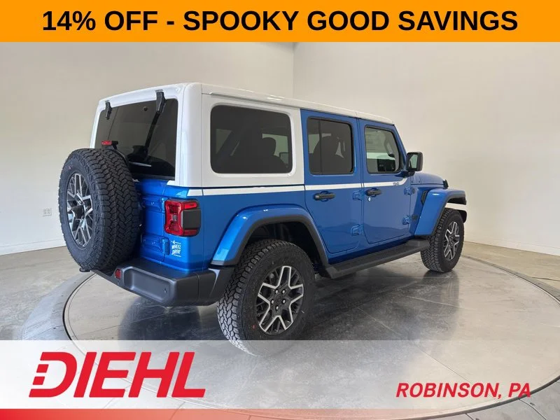 New 2026 Hydro Blue Pearl-Coat Exterior Paint Jeep Sahara image 7