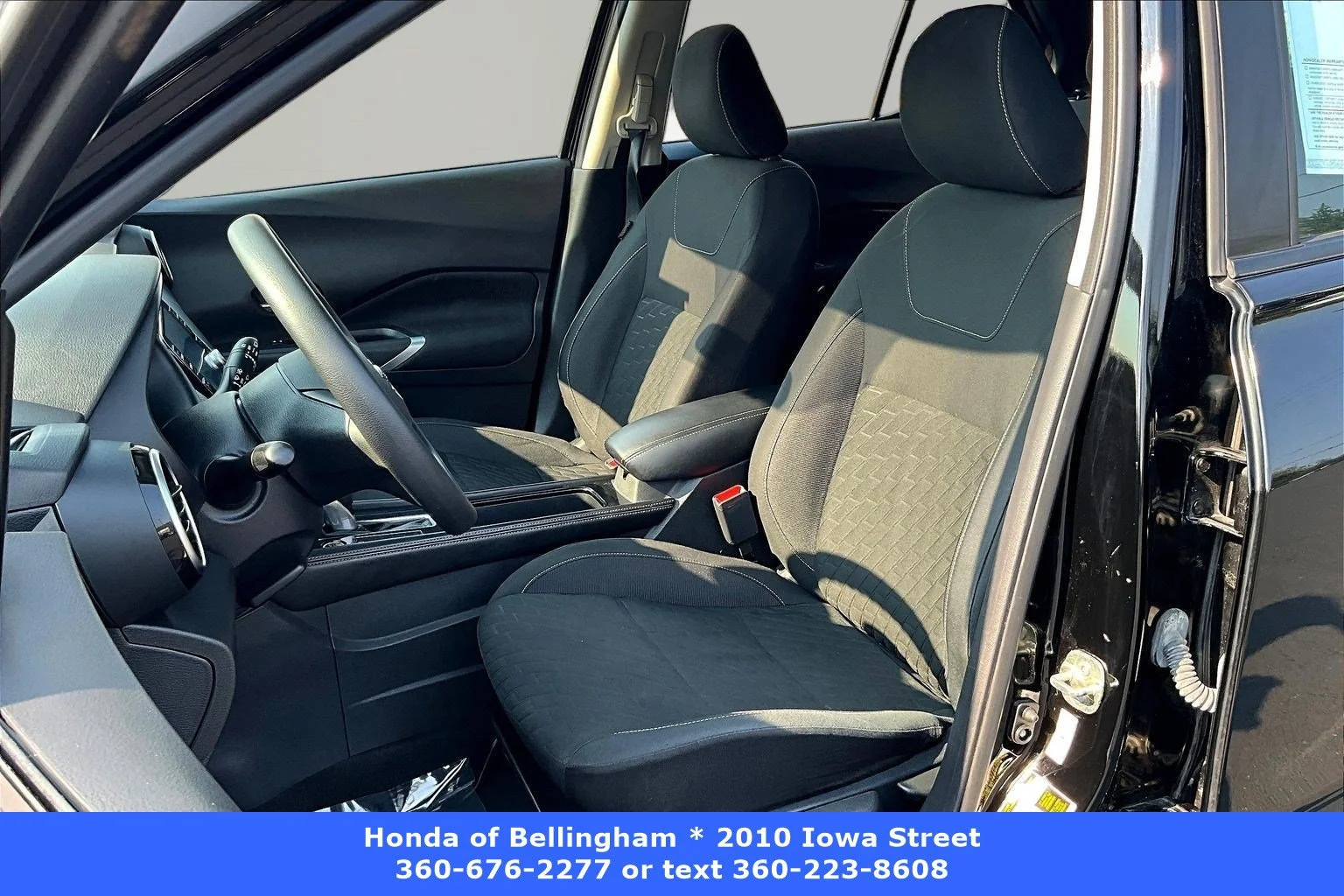 Used 2021 Super Black Nissan SV image 19