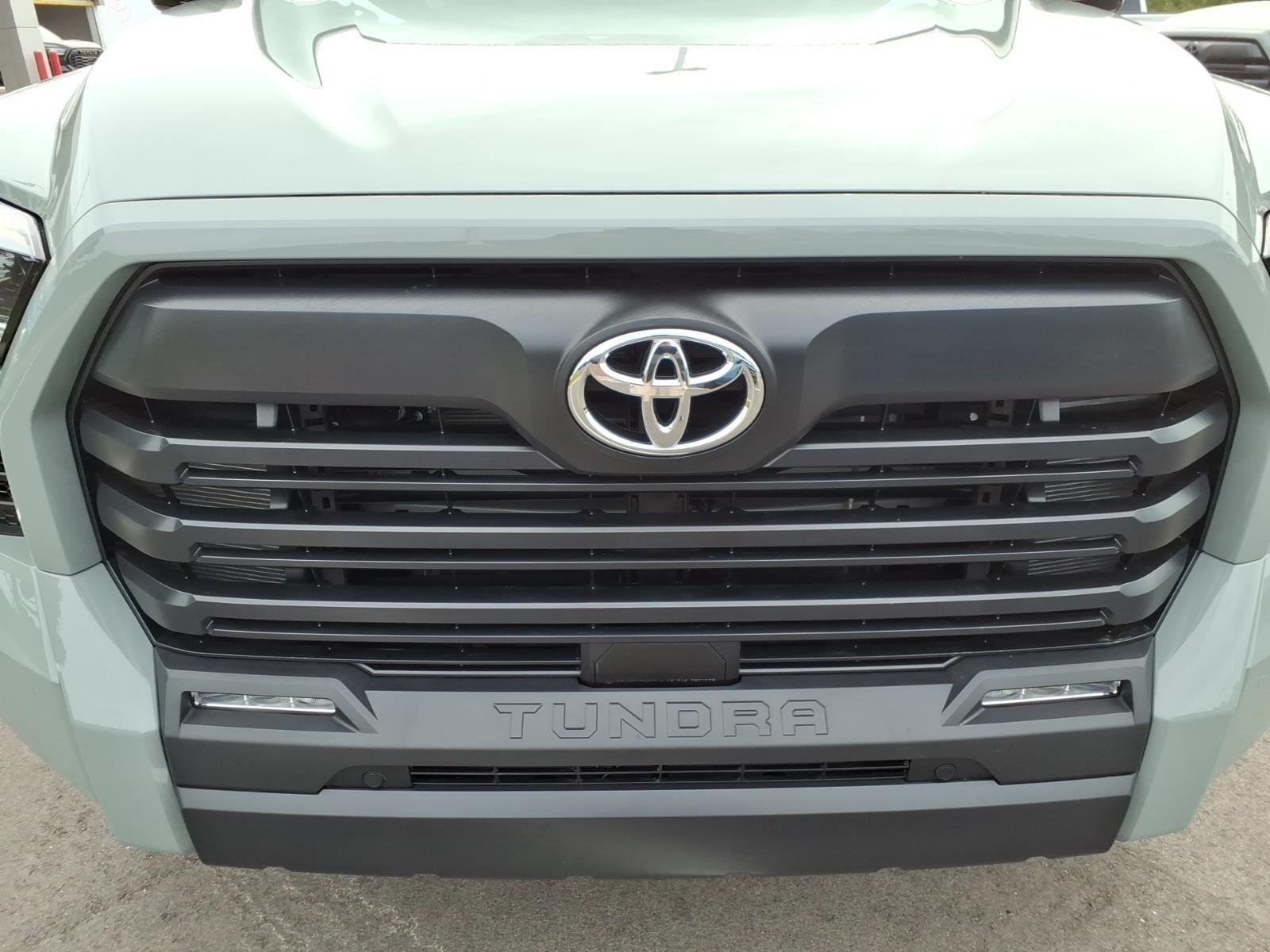 Used 2025 Lunar Rock Toyota SR5 image 16