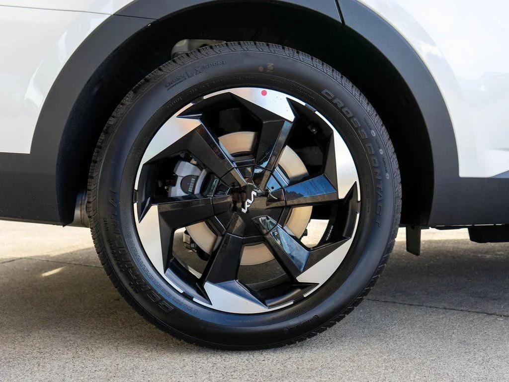 2025 Kia Sorento EX Hybrid - Photo 30