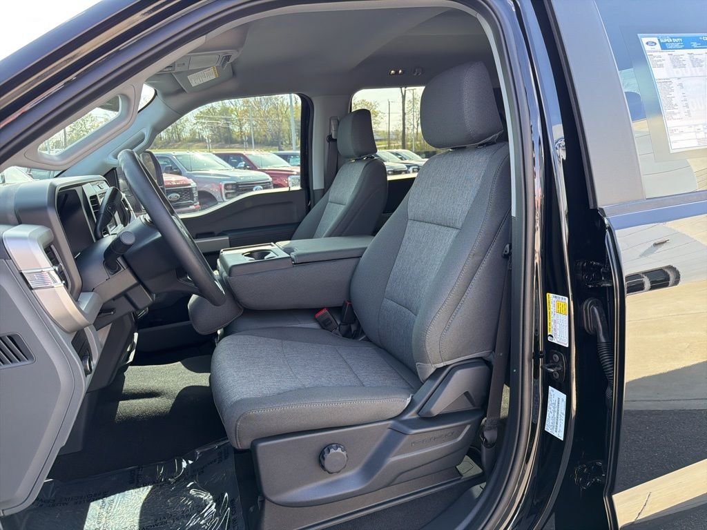 New 2026 Black Ford XL image 9