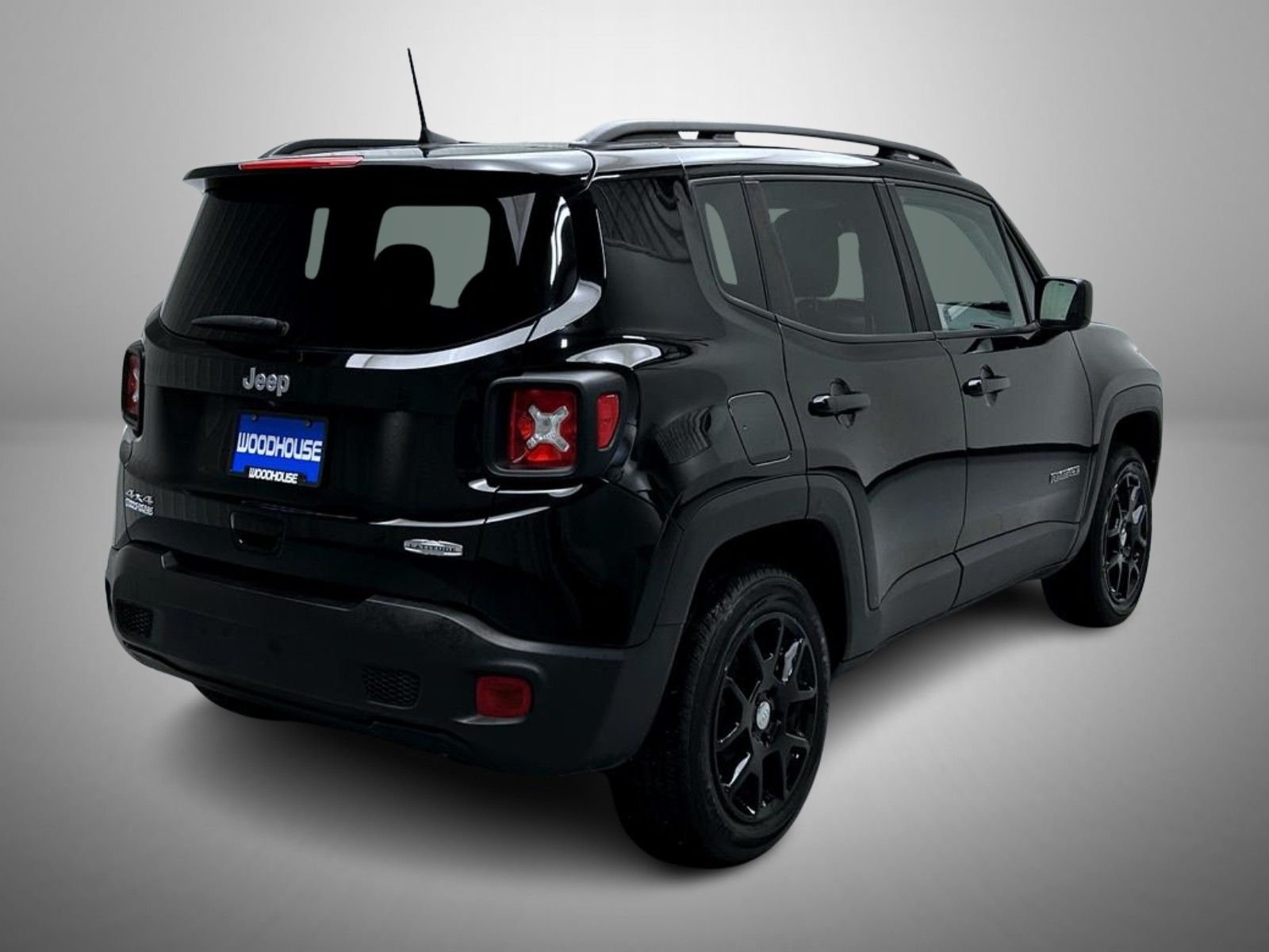 Used 2020 Black Jeep Latitude image 5