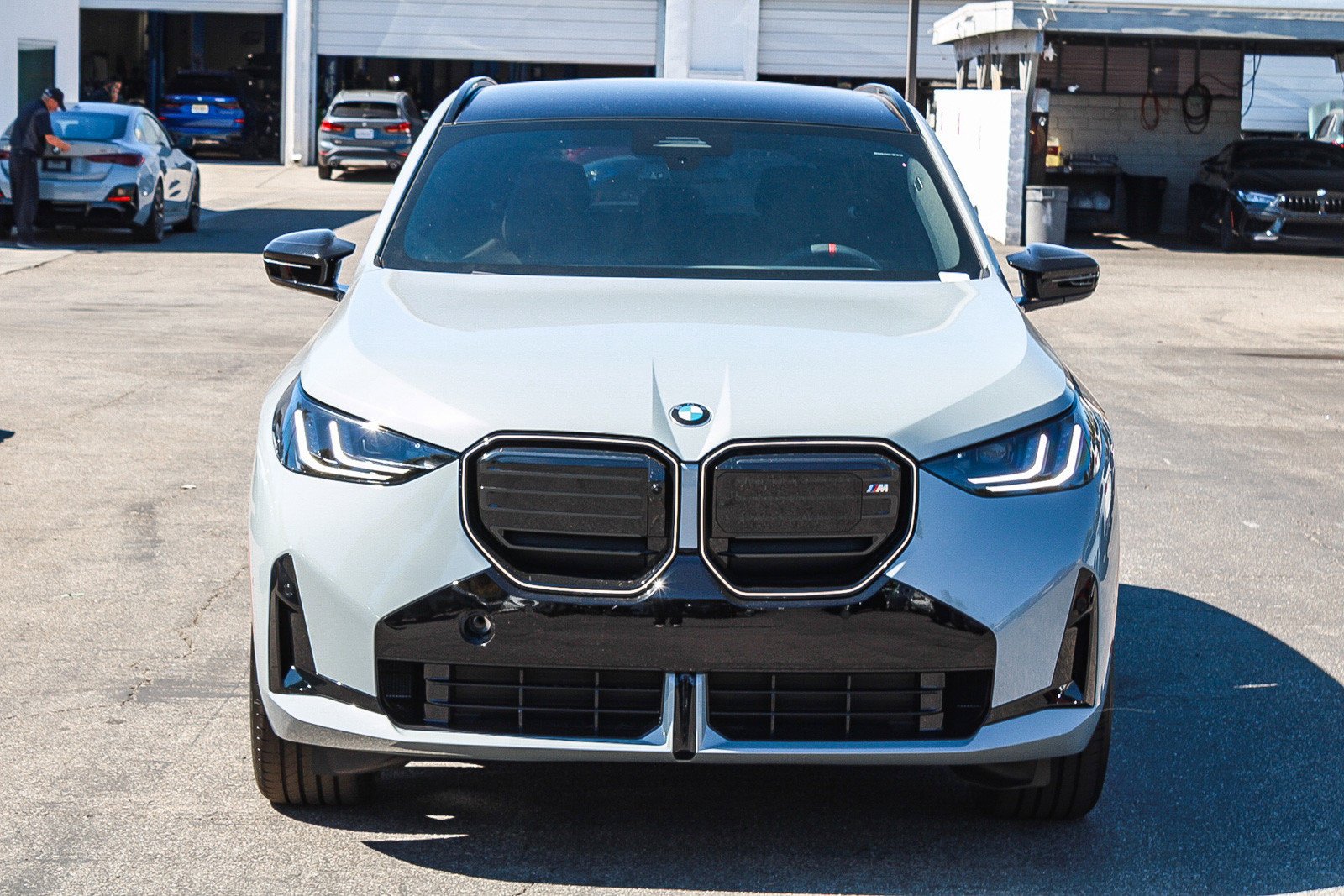 New 2026 Brooklyn Grey Metallic BMW M50 xDrive image 2
