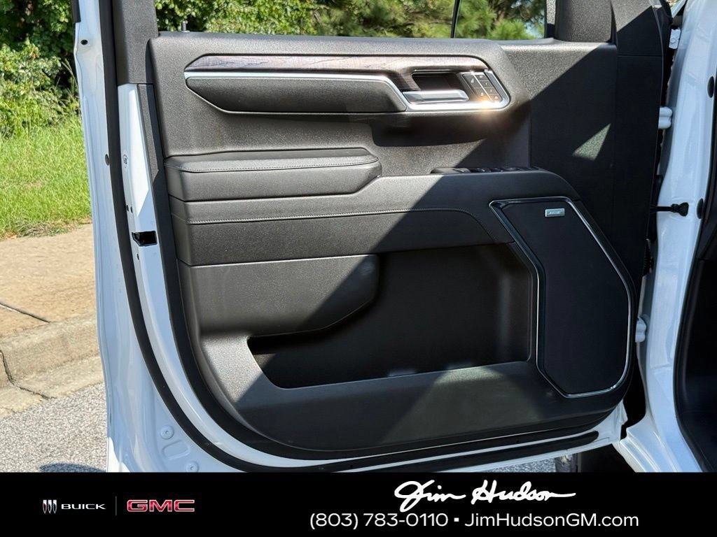 2023 Chevrolet Silverado 1500 LTZ - Photo 20