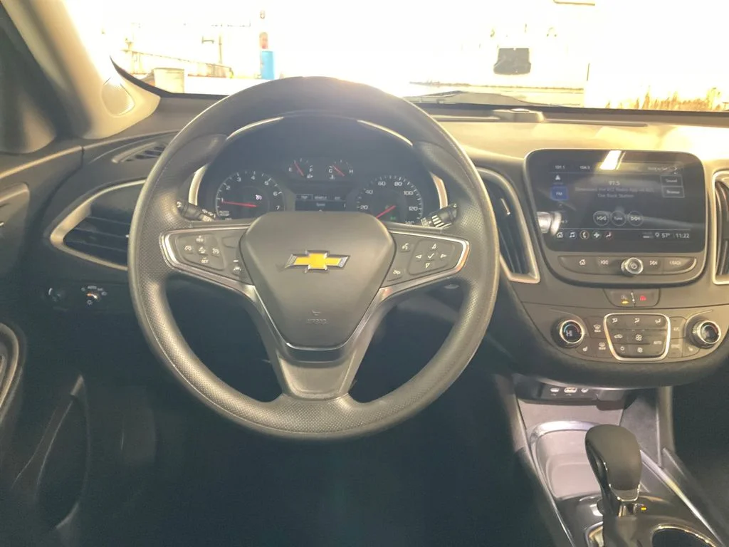 Used 2025 Black Chevrolet LT image 17