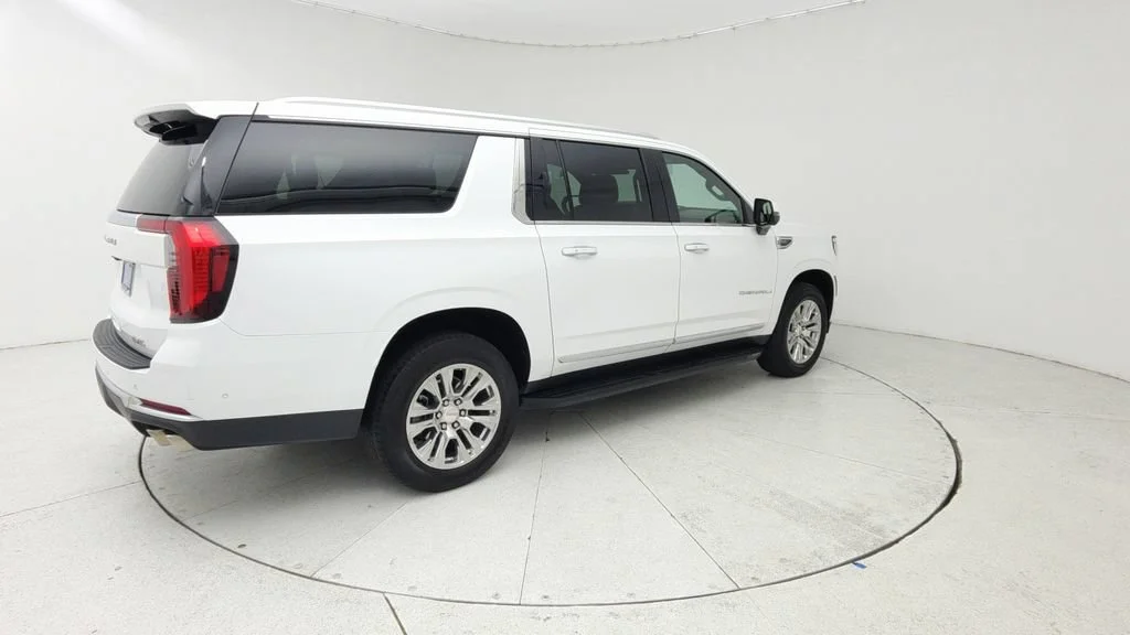 Certified Used 2025 Summit White GMC Denali image 7
