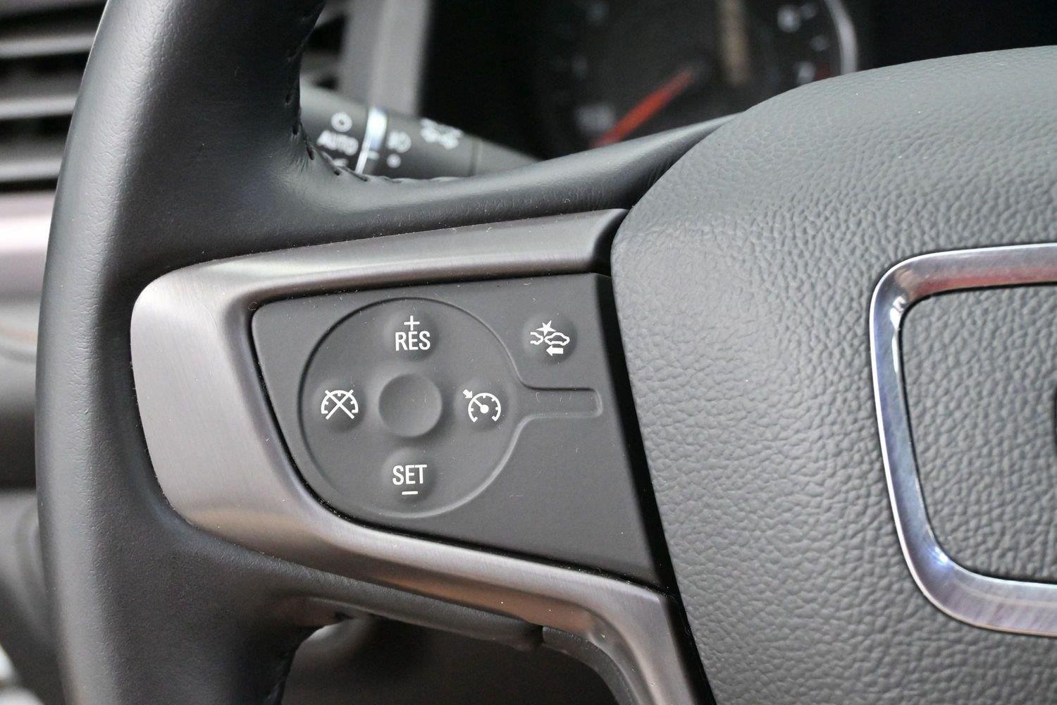 Used 2021 SUMMIT WHITE GMC AT4 image 19