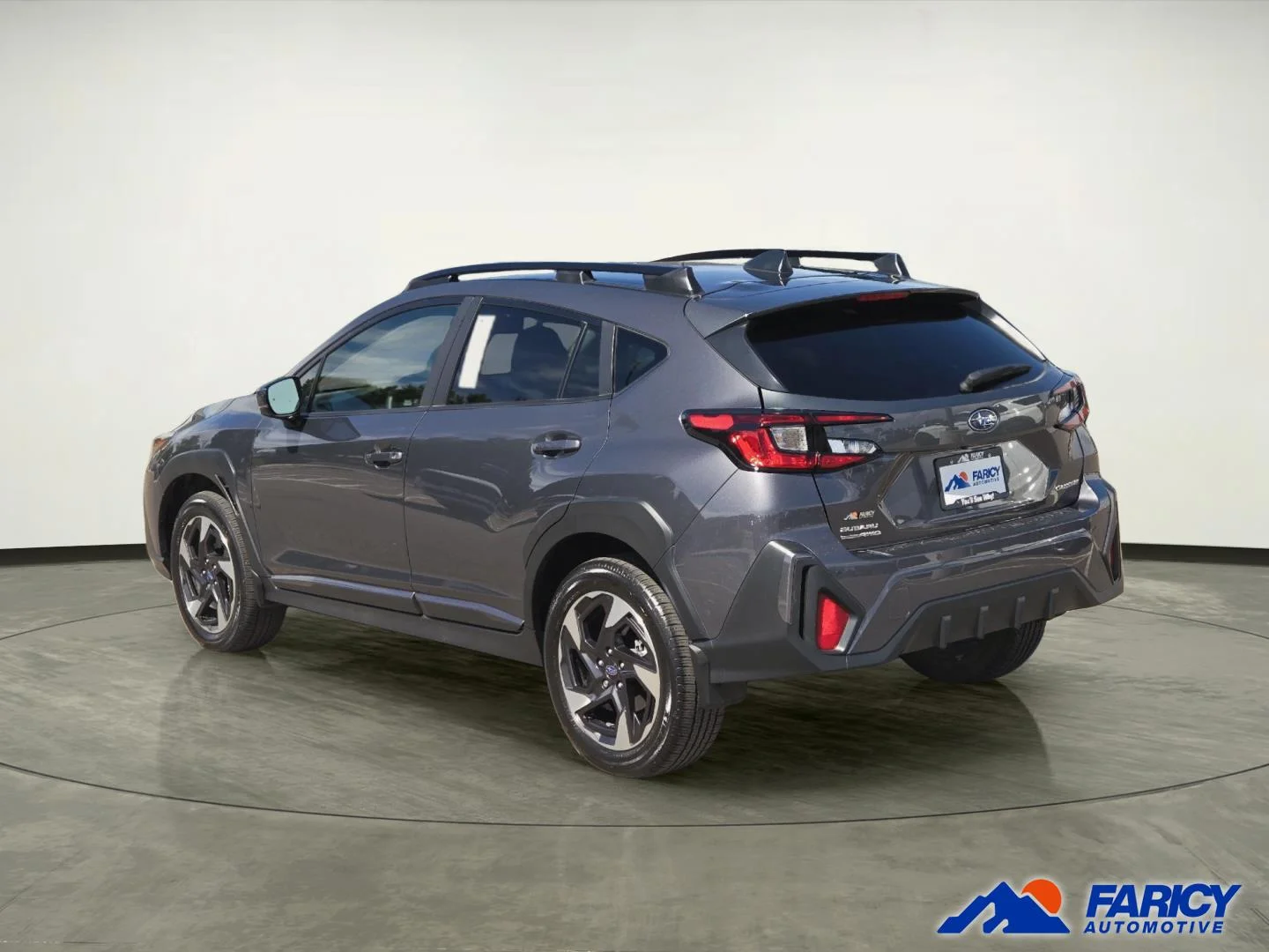 Used 2025 Magnetite Gray Metallic Subaru Limited image 3