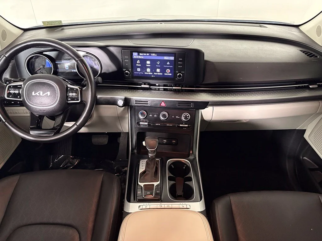 Used 2022 Red Kia LXS image 33