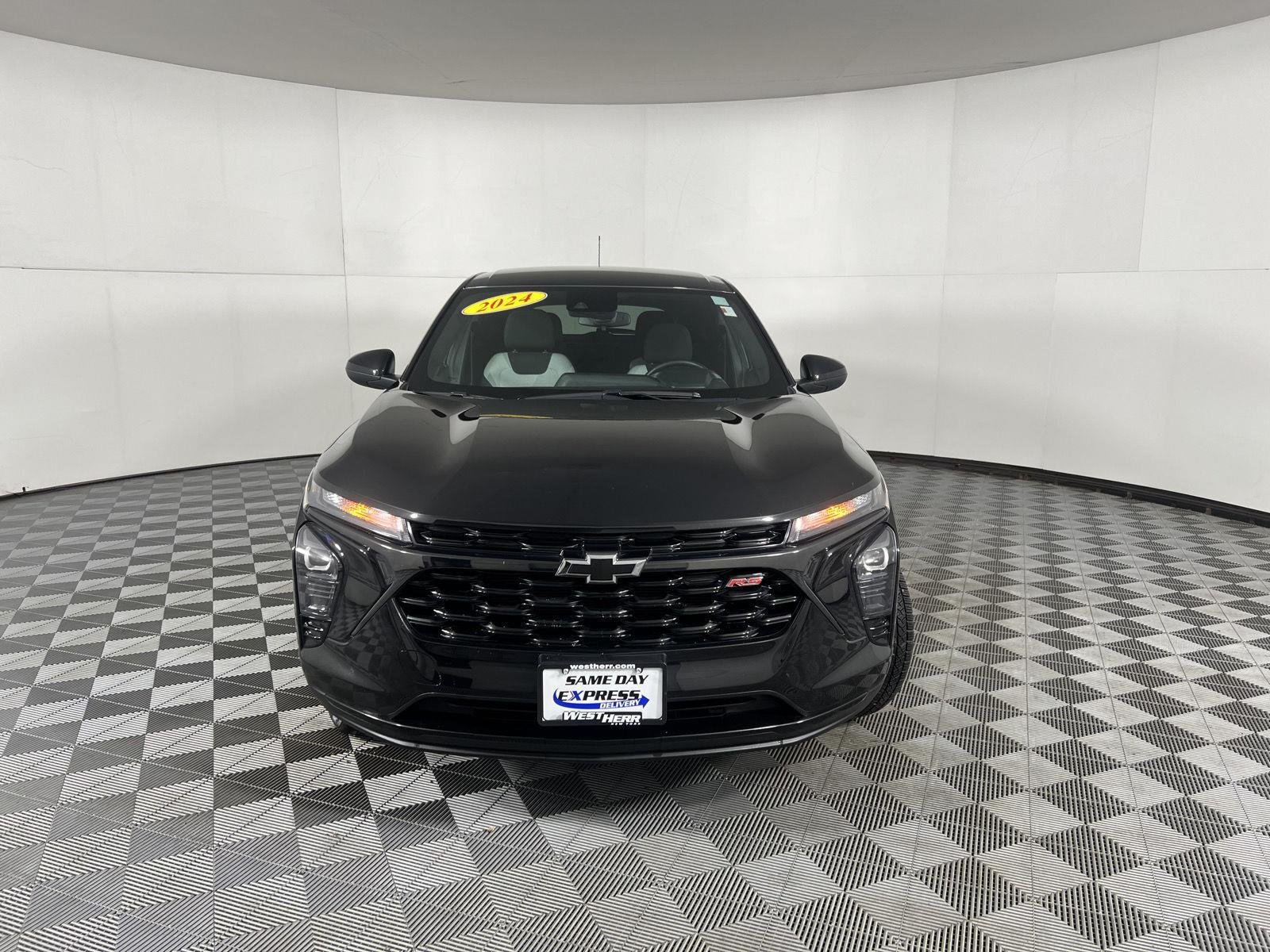 Used 2024 Bk Chevrolet  image 2