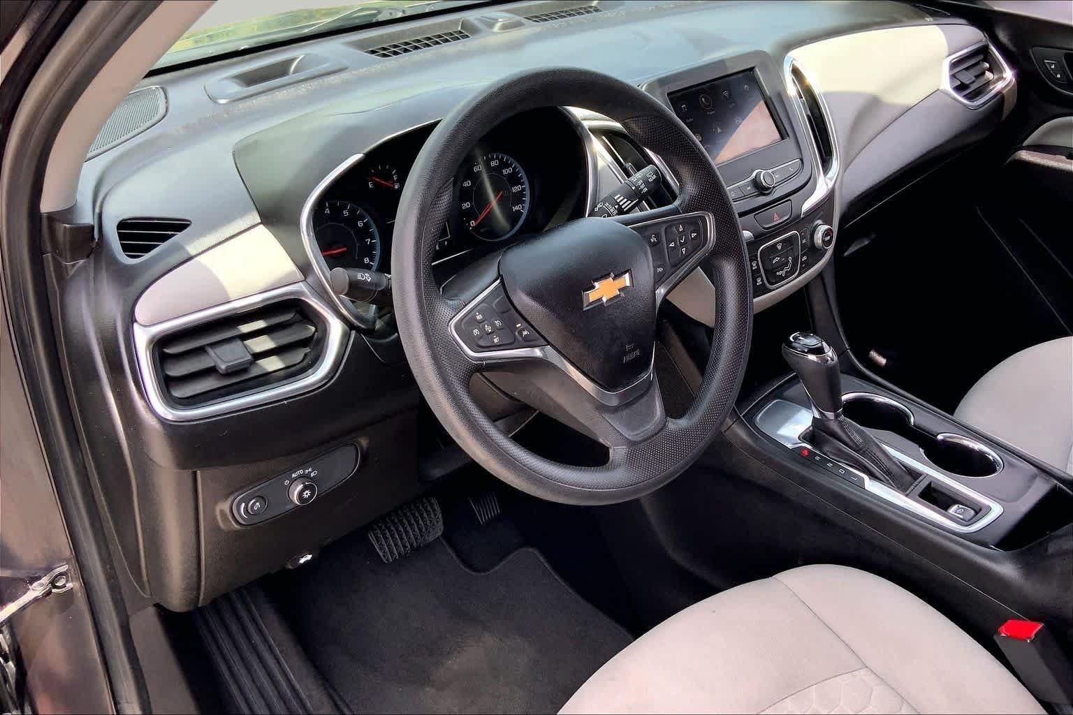 Used 2020 Midnight Blue Metallic Chevrolet LS image 17