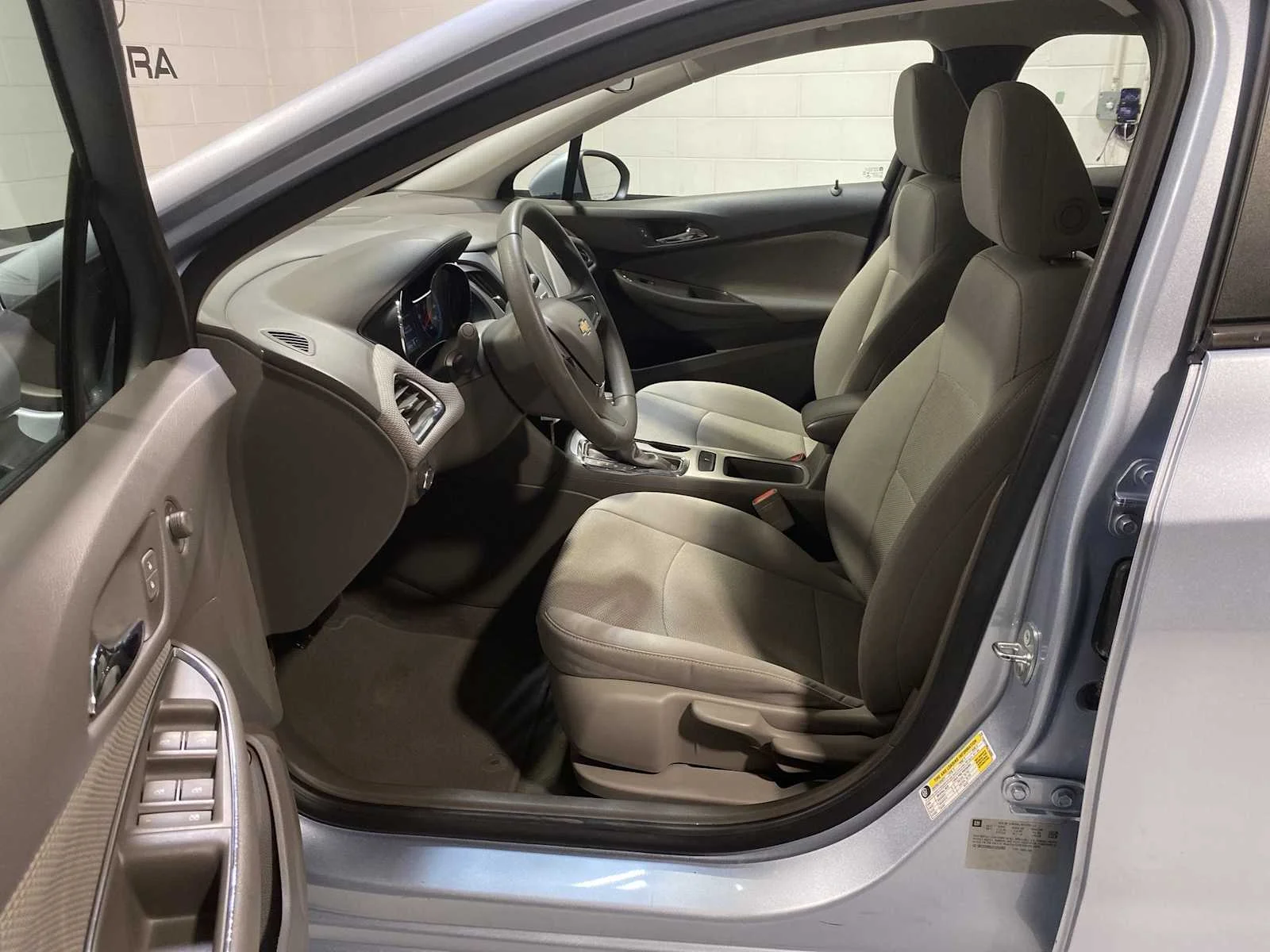 Used 2018 Chevrolet Cruze LS with VIN 1G1BC5SM0J7103983 for sale in Verona, NJ
