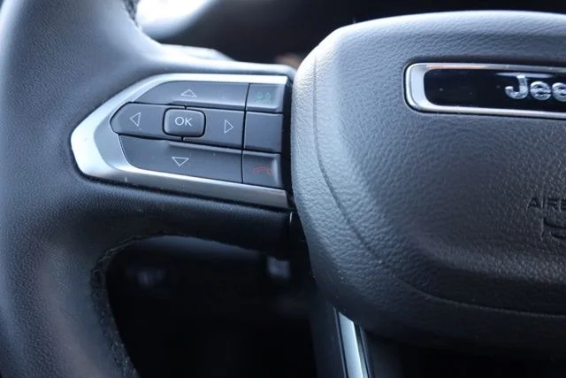 Used 2025 Red Jeep Limited image 24