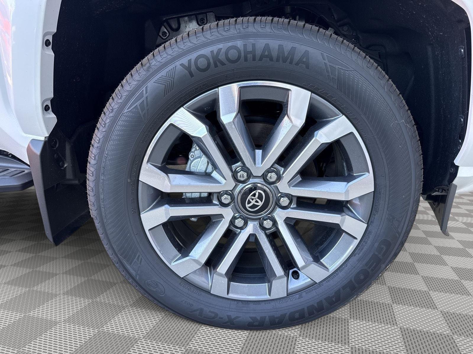 Used 2026 Wind Chill Pearl Toyota Limited image 16
