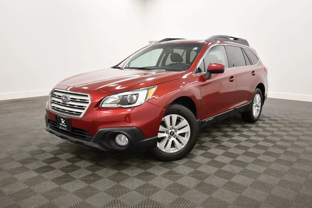 Used 2015 Red Subaru 2.5i Premium image 2