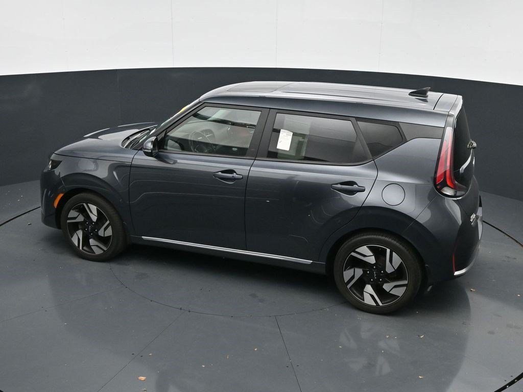 Used 2023 Gravity Gray Kia GT-Line image 20