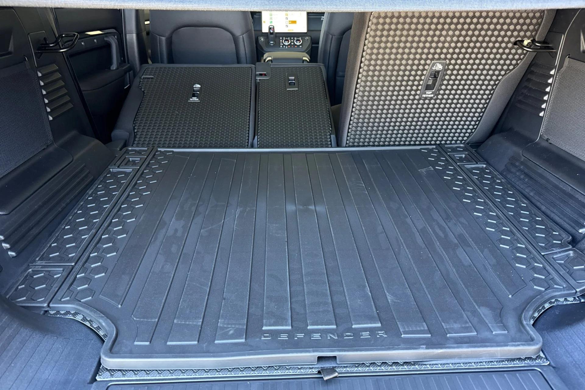 New 2026 Woolstone Green Land Rover S image 17