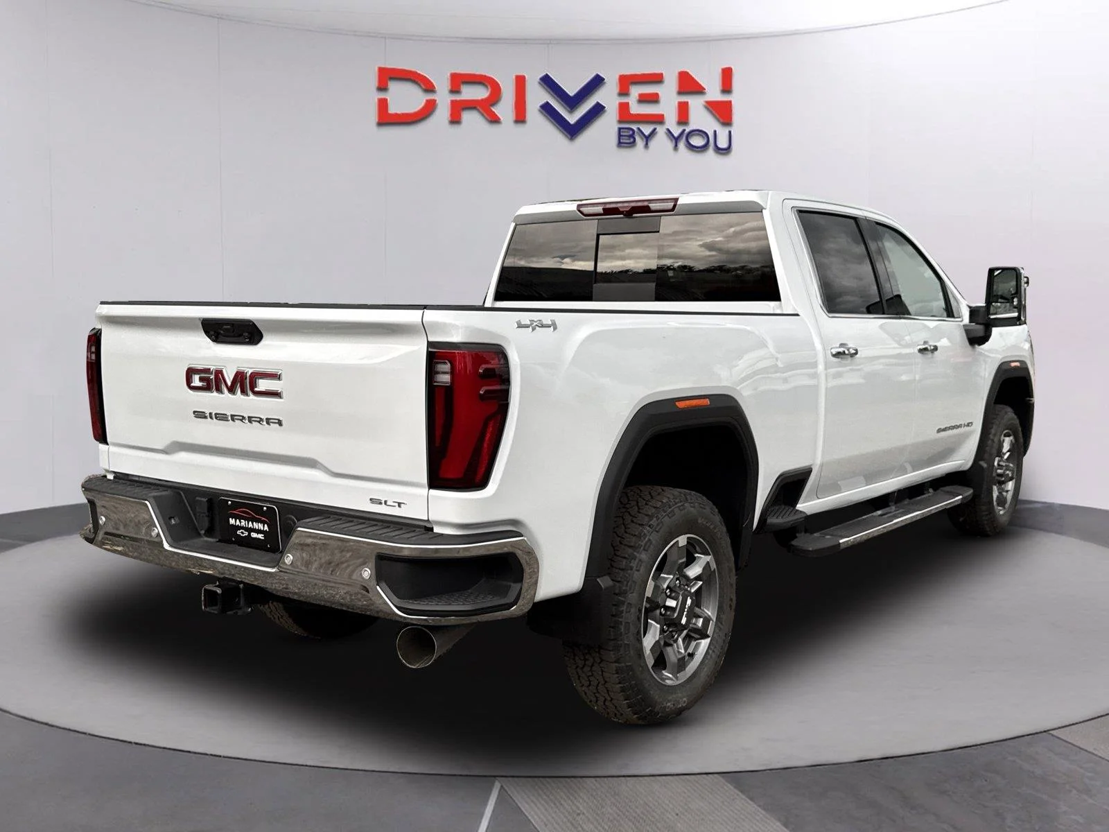 New 2026 Glacier White Tricoat GMC SLT image 4