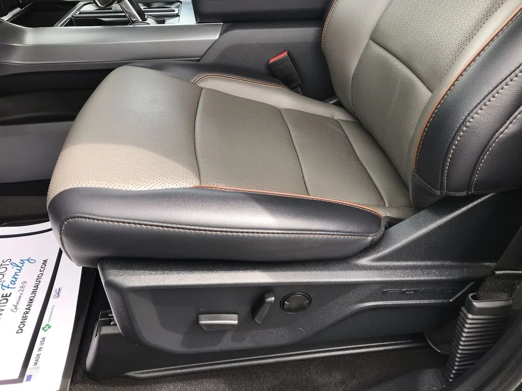 Used 2025 Blue Ford Lariat image 12