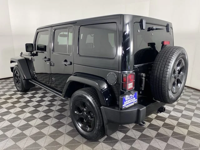 Used 2015 Black Jeep Unlimited Sahara image 8