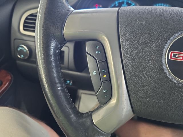 Used 2011 Silver GMC SLE image 18