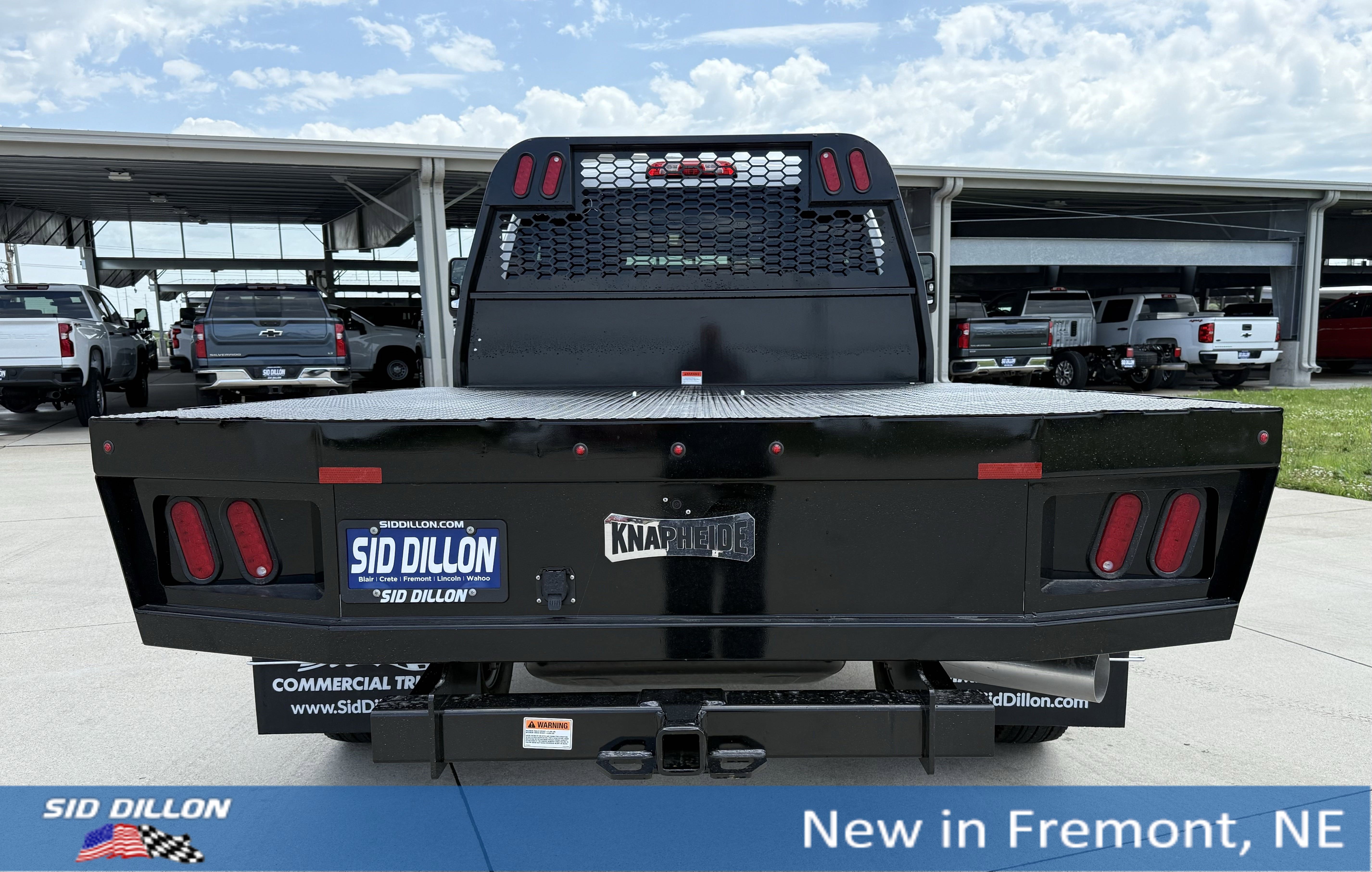 2025 Chevrolet Silverado 3500 HD Work Truck - Photo 11