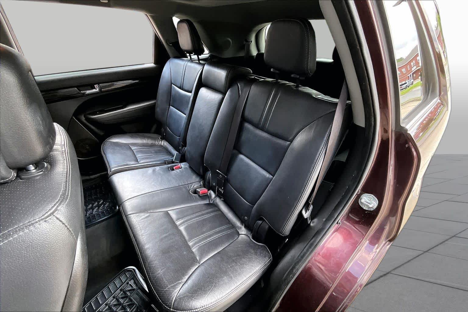 Used 2013 Dark Cherry Kia SX image 21