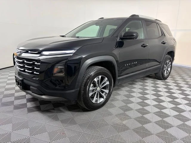Used 2025 Black Chevrolet LT image 3
