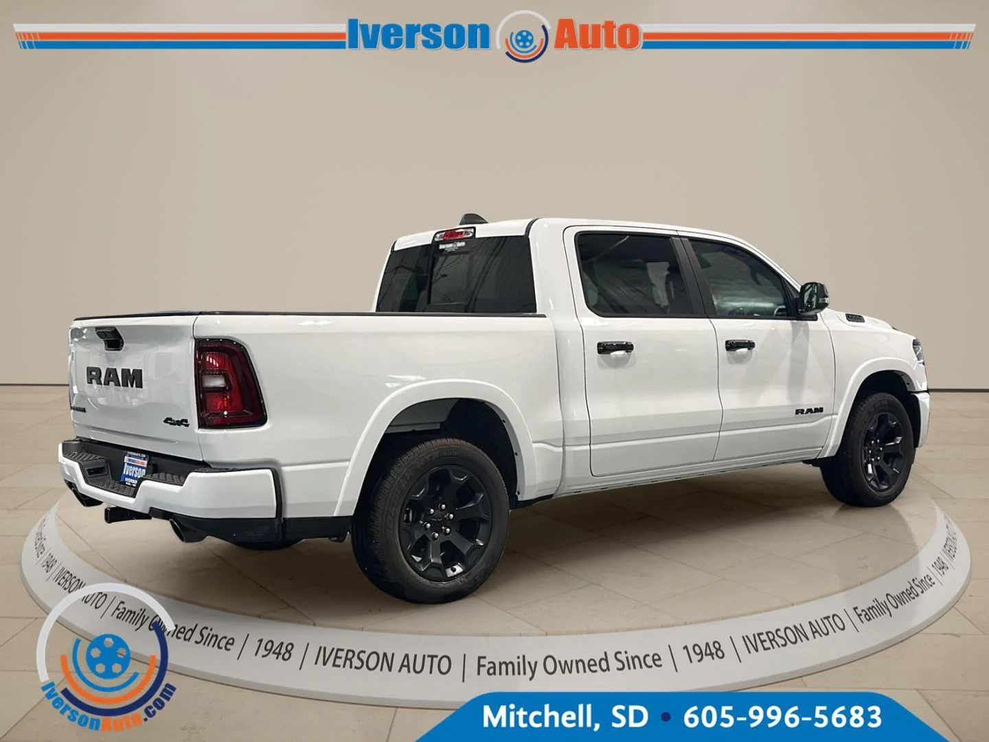 New 2027 BRIGHT WHITE CLEAR COAT RAM BIG HORN 4X4 CREW CAB 5