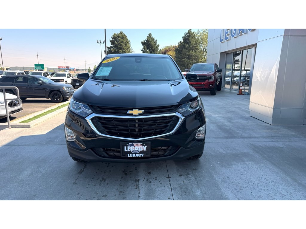Used 2020 Chevrolet Equinox LT with VIN 2GNAXUEV1L6177526 for sale in La Grande, OR